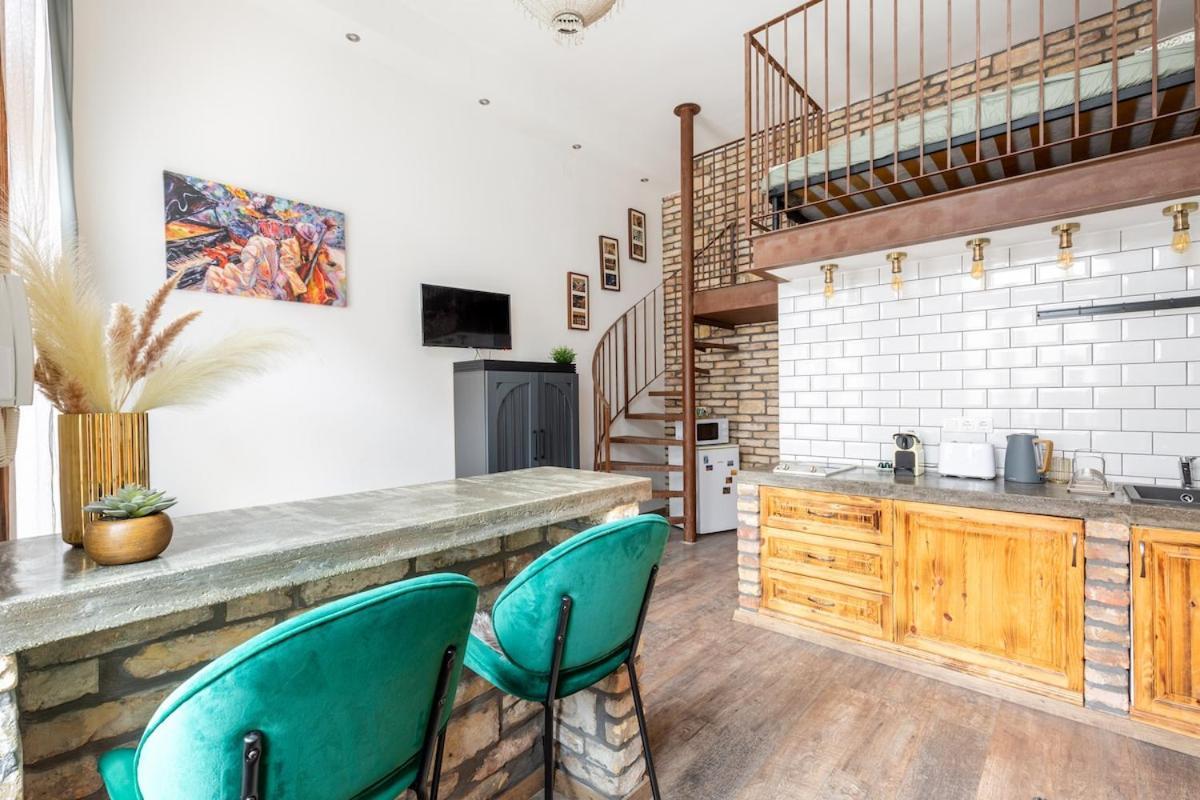 Fr34b Brenda Designer Apartment Budapest