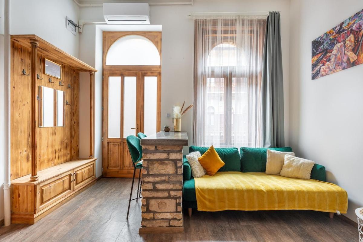 Fr34b Brenda Designer Apartment Budapest